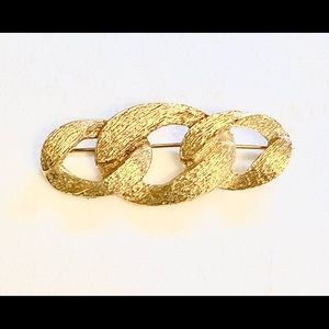 Vintage Retro 30’s 40’s Napier gold tone brooch